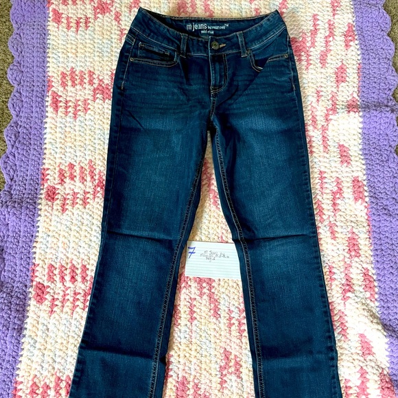 M Jeans by Maurice’s - Picture 1 of 3